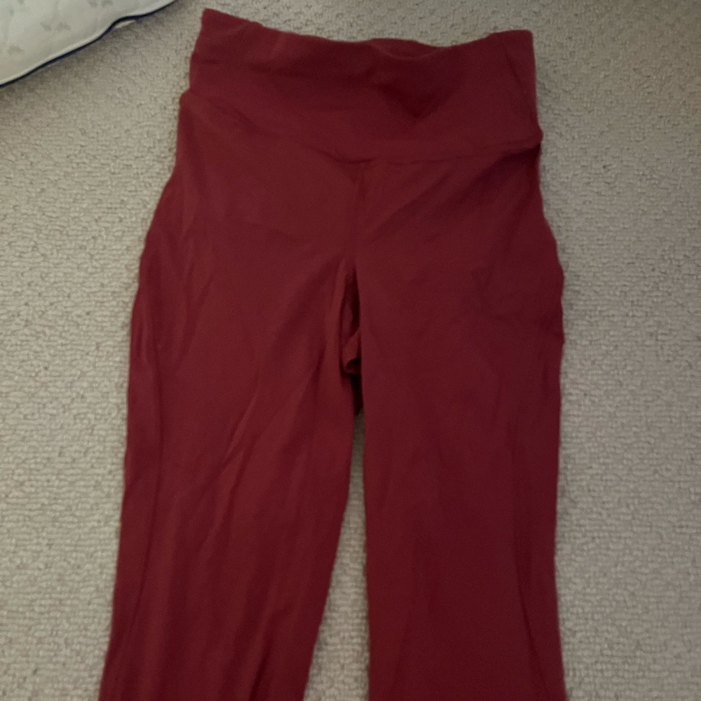 Wunder Under Maroon/red Lululemon leggings